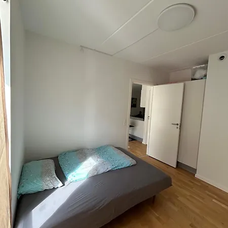 3 Separate Bedrooms 103 M2 Free Parking